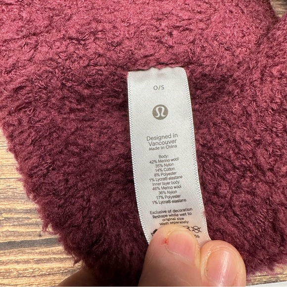 NWT Lululemon Ombre Knit Textured Ear Warmer ONE SIZE (Red Merlot) - Picture 7 of 10